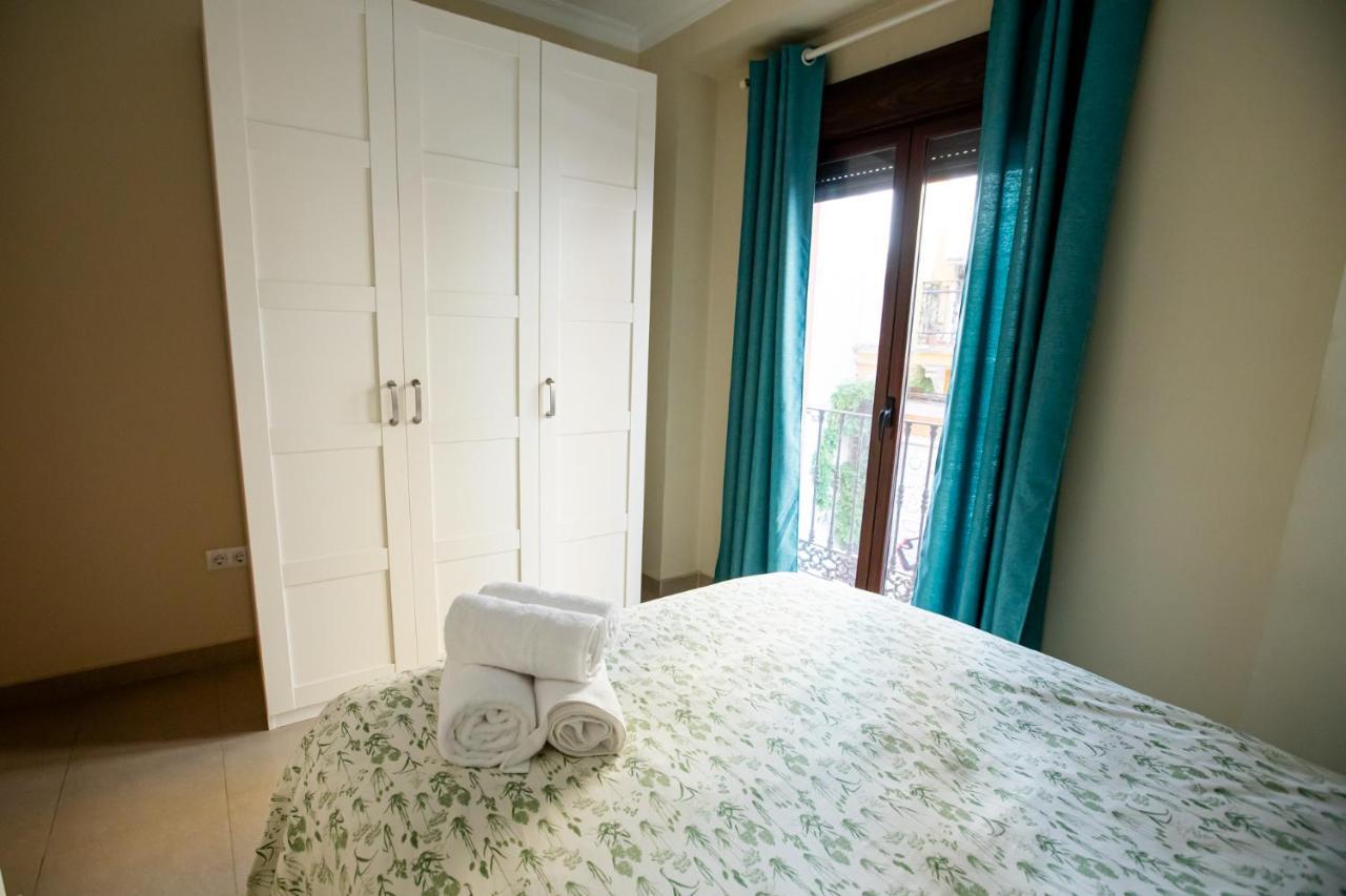 Dona Concha Alameda Apartment Seville Exterior photo